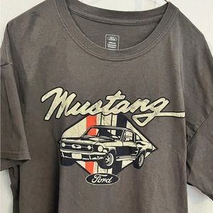 Ford Mustang Men's Retro Distressed Graphic Print Tee T-Shirt XL